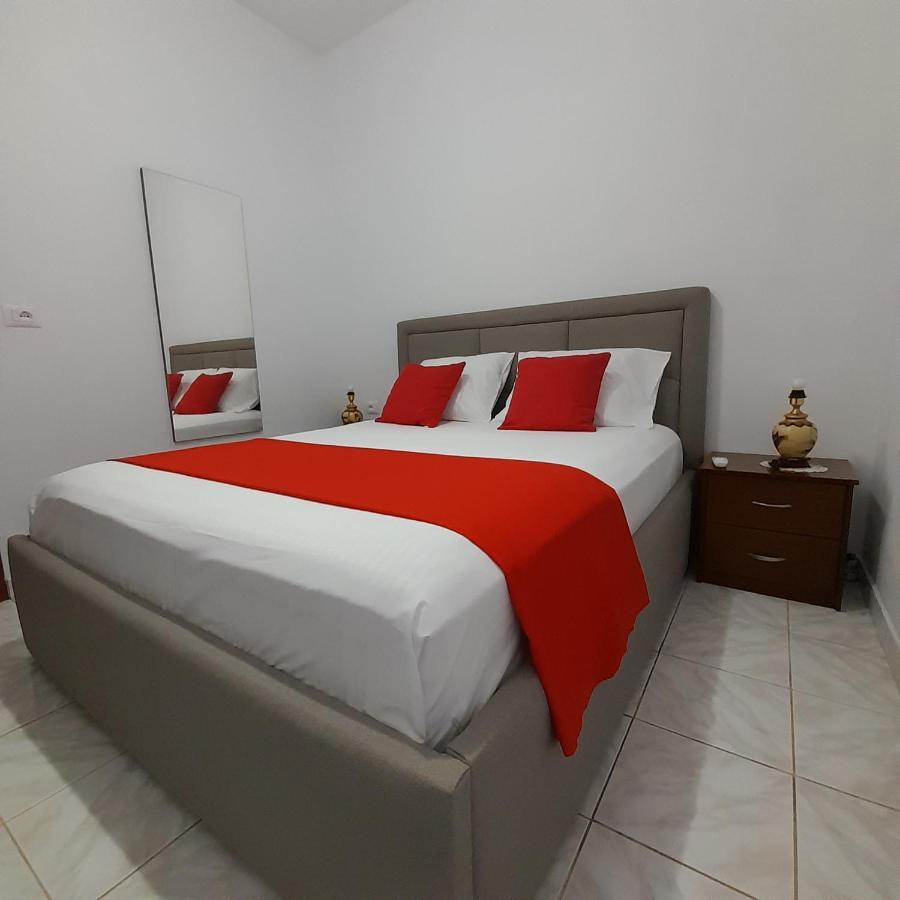 Luxury Dennis Home Саранда Экстерьер фото